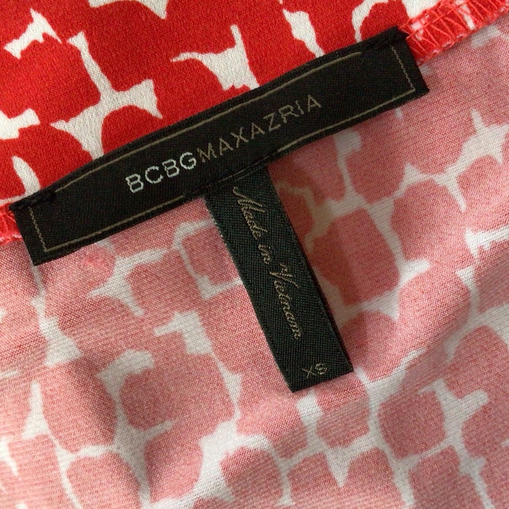 BCBG MAXAZRIA dress. Size XS, Red, faux wrap - Picture 7 of 7